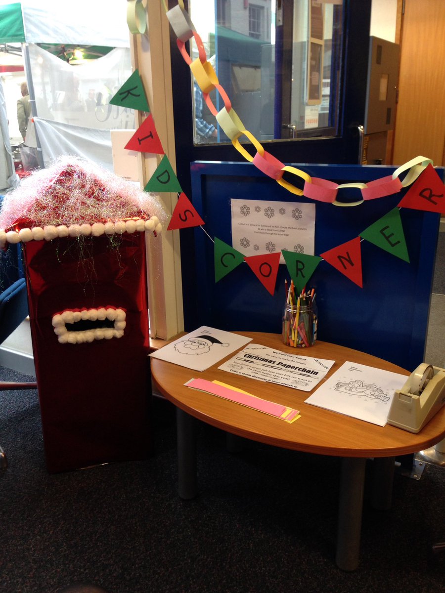 Isla_Roberts16's tweet photo. Our Festive kids corner here in Winchester🎄🎁 @SCCNBS @debbiemx5 @NBSemployees https://t.co/FPq2oCmhhP
