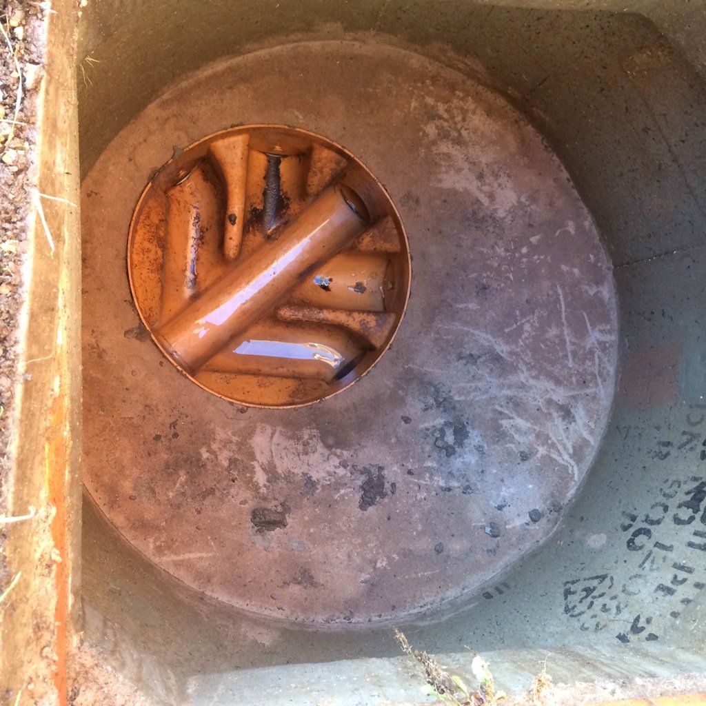 Rathbonepests's tweet photo. Cardiff this morning rat entry point blocked in drain.Thanks @ratdetective for finding fault. https://t.co/BwNYVvFMxH