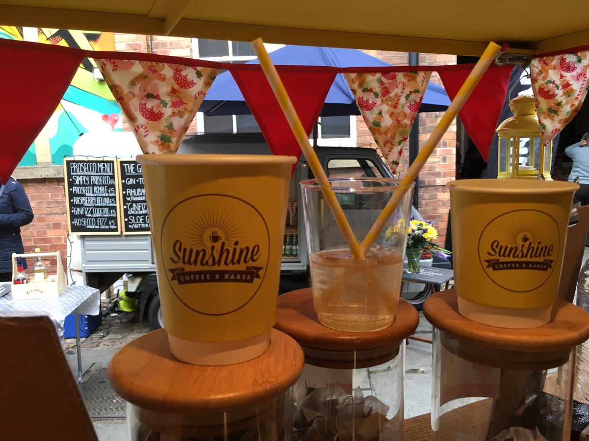 thesunshinevan's tweet photo. Rhubarb gin with ginger ale and yellow straws!! Sunshine Vintage market today @ Nottingham galleries of justice @GinFizzVan @20thC_Sunshine https://t.co/XmuvYbLvw3