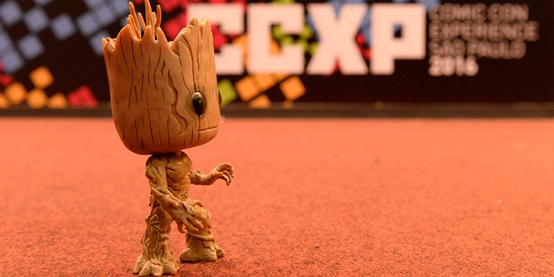 MarvelBR's tweet photo. Groot já chegou para o terceiro dia da @CCXPoficial! Vocês estão preparados? 😉#CCXP2016 #VivaOÉpico #MarvelCCXP2016 #GuardiõesEhDoK7 https://t.co/GRQWM7QyoU