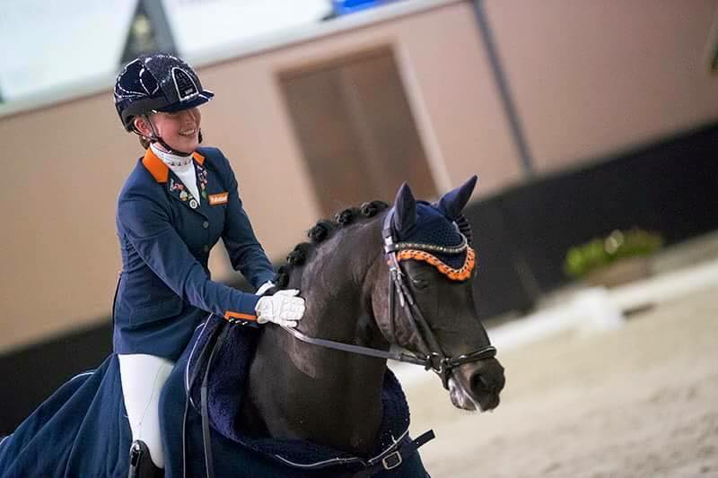 TTdressage's tweet photo. ** Roosendaal: Kim Noordijk en Brasil winnen ook de Individuele proef ** https://t.co/ZIucoDgVcy https://t.co/QkosfyQfVE