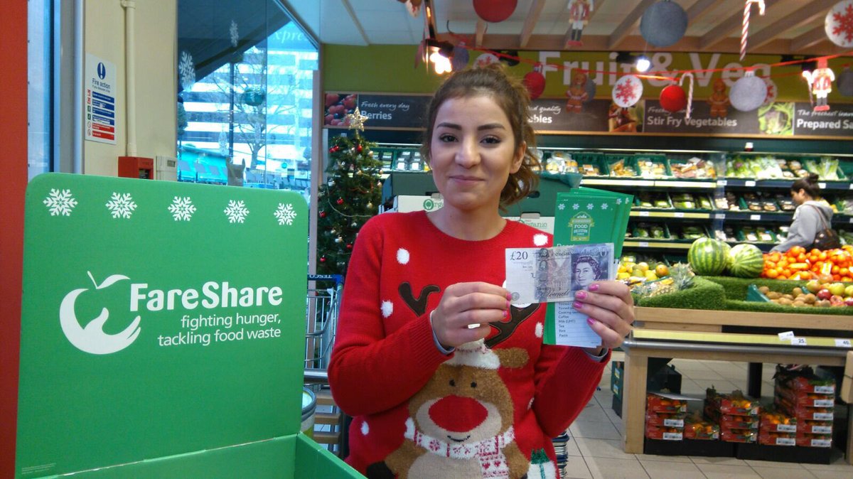 Amal14mes's tweet photo. @* Donate food at your local Tesco #feed people in need 3rd Dec #everycanhelps @martintsmith @oliverjameshill @Tesco_London #Group908 on it https://t.co/kfXECFTjHs