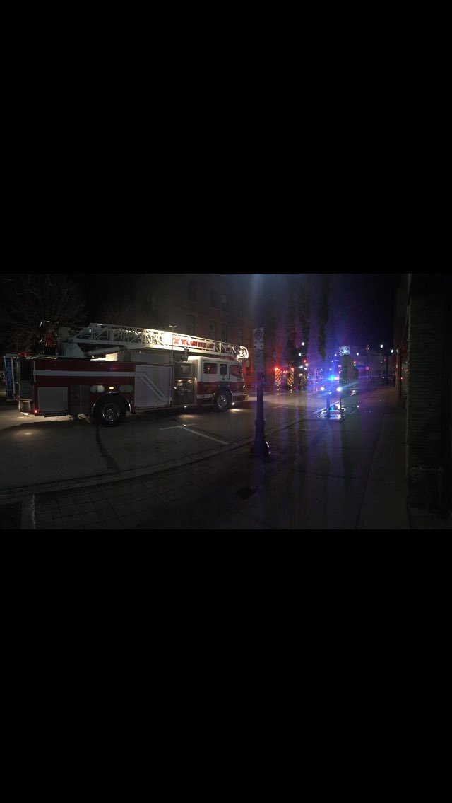 IAFF531's tweet photo. DT 3rd alarm fire has put out 44 residents. 6 ppl trans to hospital, fire contained to room of origin on 3rd flr. @923thedock @NewsBayshore https://t.co/mro6uYVQ6X