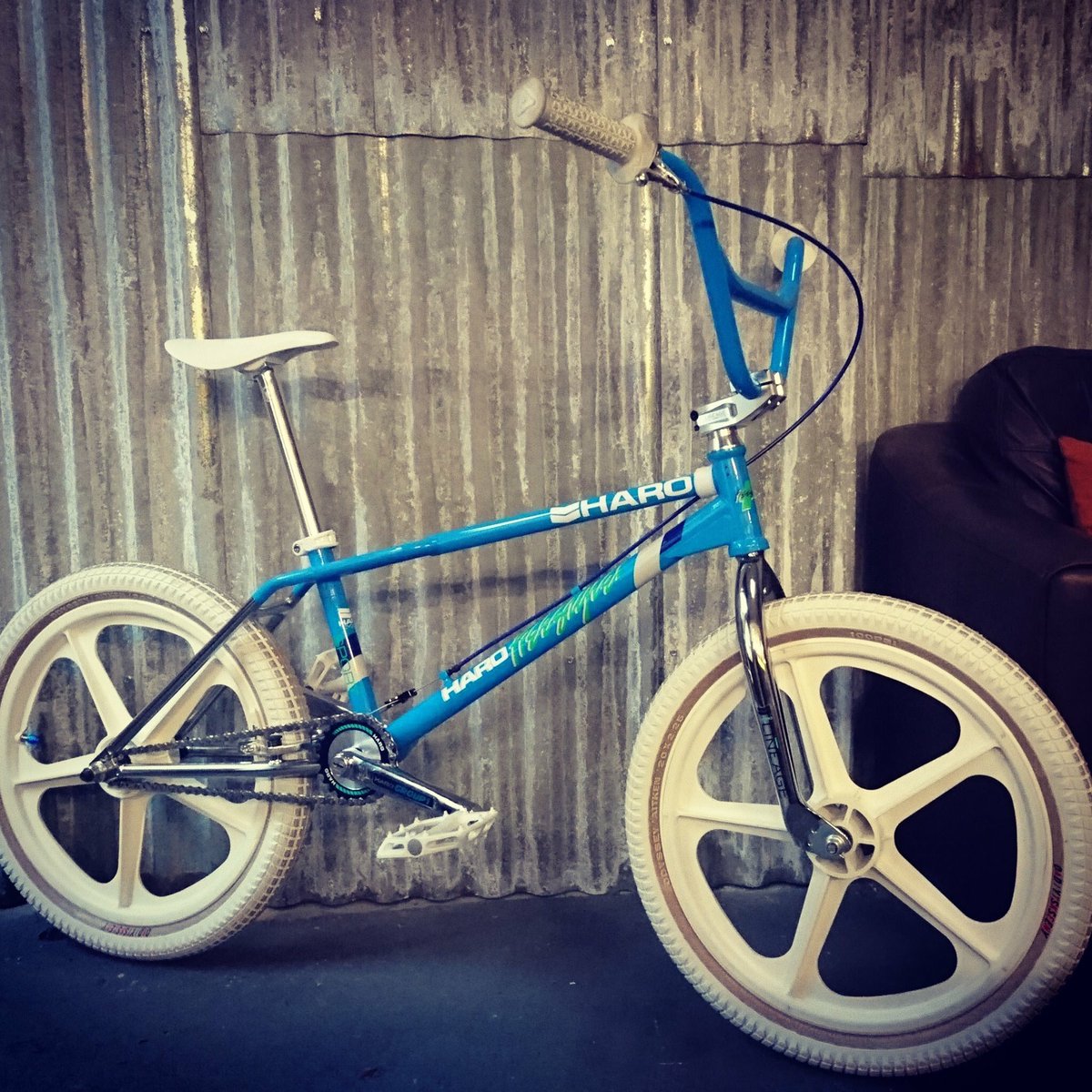 2016 haro sport