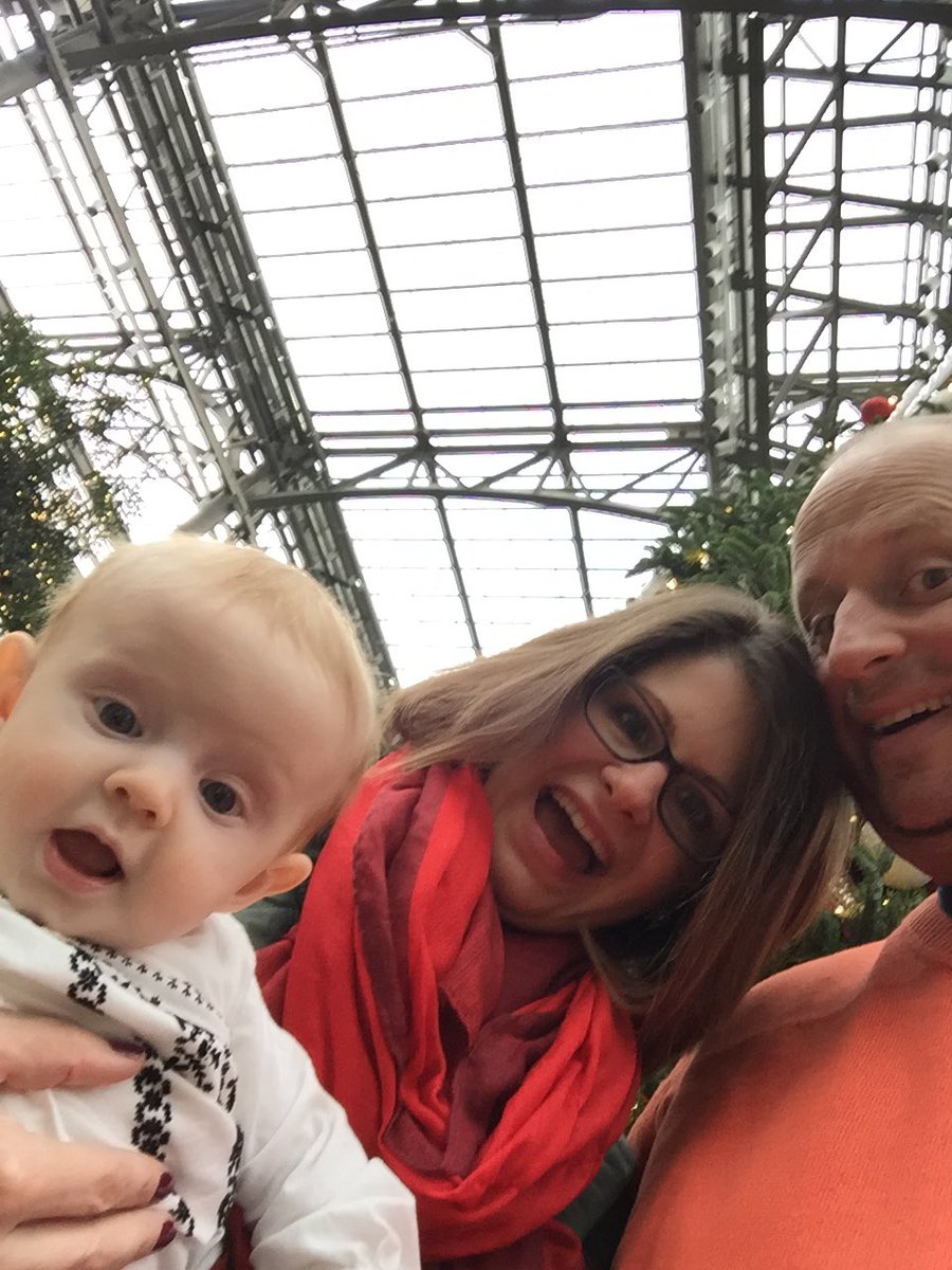 cbaprekb's tweet photo. #omg #happyhalfbirthday #pipermae #borntorake #talkingnow #supersmiles #lovesschool #standtall #playallday #blessed @megs111012 ππ°πΌπ¨βπ©βπ§β£οΈπ£π€ https://t.co/JnYmXuVjeR