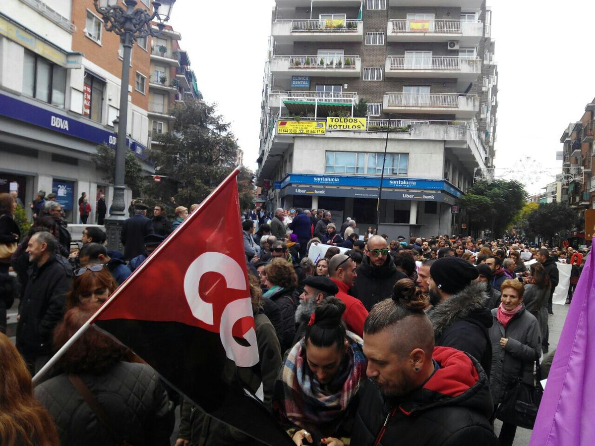 Informatica_CGT's tweet photo. Manifestación contra el alcalde sexista y machista de #Alcorcón @davidperez https://t.co/WO7XQDJ42N