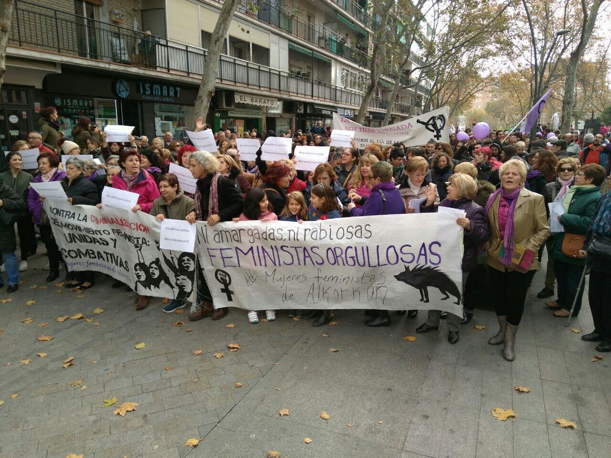 Informatica_CGT's tweet photo. Manifestación contra el alcalde sexista y machista de #Alcorcón @davidperez https://t.co/WO7XQDJ42N
