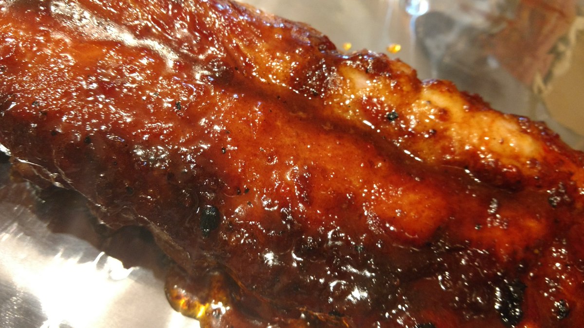 tripmac's tweet photo. Red Pepper Jelly ribs for today's tailgate.     Braswell's,  GSU radio  and Chef Daniel. #bge #biggreenegg #braswells https://t.co/mjW9w3I86Y