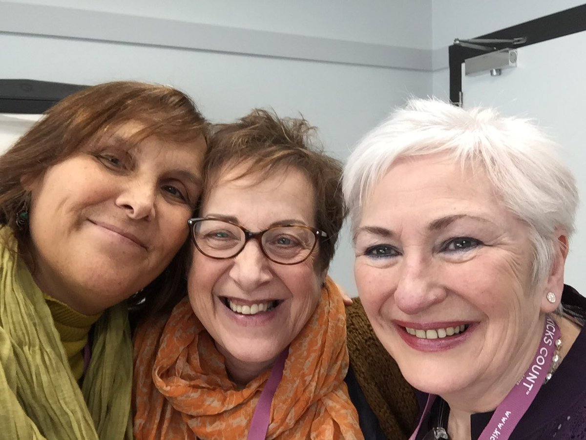 #ema16 Scottish profs if midwifery unite! <a href="/SusanCrowtherMW/">Prof Susan Crowther</a> <a href="/DeeryRuth/">Ruth Deery</a> @djeanieb