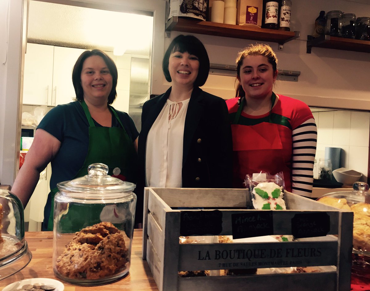 MonicaLennon7's tweet photo. Lots of friendly local businesses in Hamilton to support today including Coopers Coffee Shop. Do your bit to shop local #SmallBizSatUK https://t.co/mMhJTC0CPL