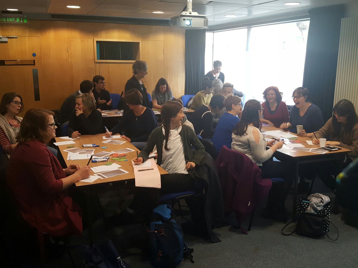 SchoolsCreative's tweet photo. @SchoolsCreative a full room if people wanting to help us #keepingschoolscreative at #morethanascoreuk https://t.co/5KTkKL65tc