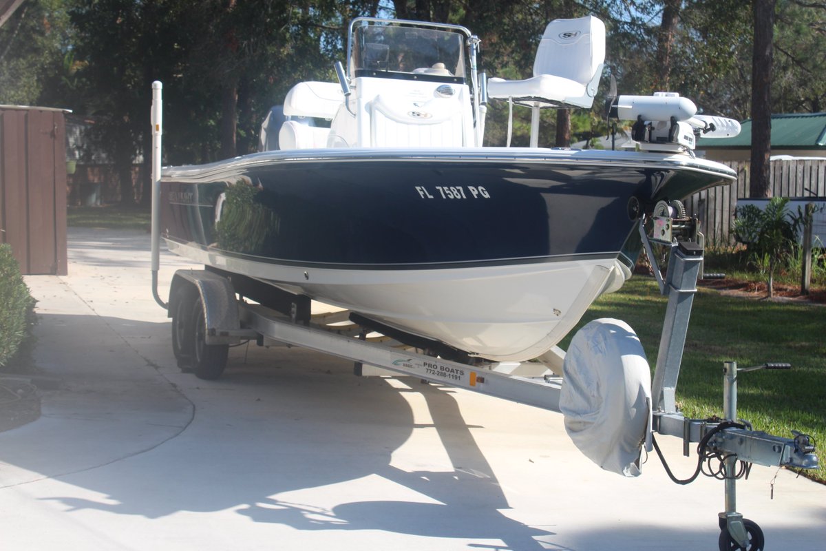 PSLFishing's tweet photo. Boat for sale   Sea Hunt BX 22 Pro WARRANTY TILL 1/27/17 $44,900  Capt. Mark 772-340-7440 https://t.co/BPtO5lTJkj