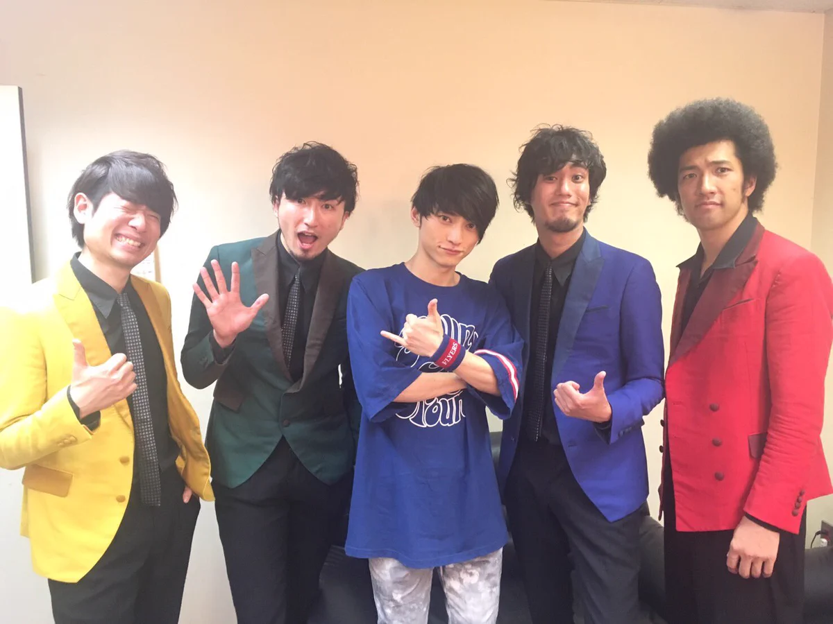 SKY-HI 2016 LIVE HOUSE TOUR RAG ブランケット CywU1ZeUAAA0Jb-?format=webp&