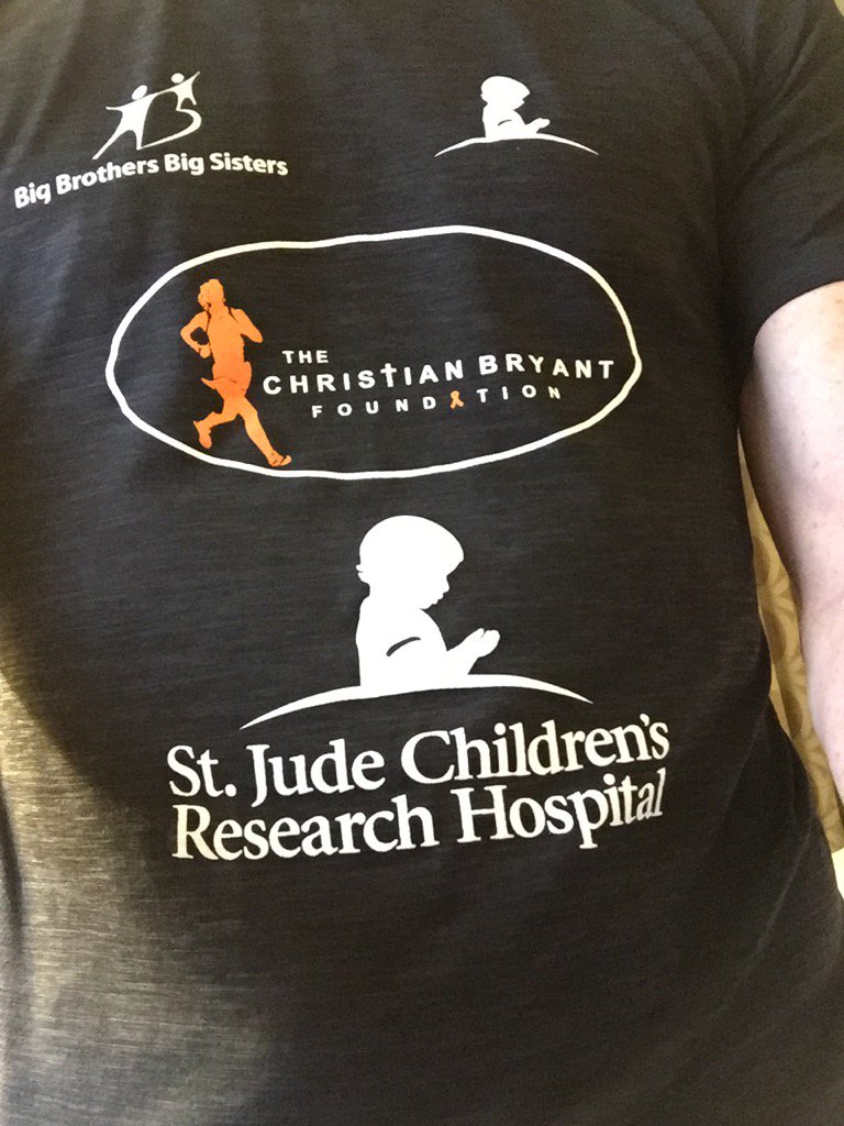 542_scott's tweet photo. @_TeamCMB_ @FastBreakChatt running for Joey Howe's and The Bryant's special girls @StJudeHero #memphis today https://t.co/ETQ7TGtT0J