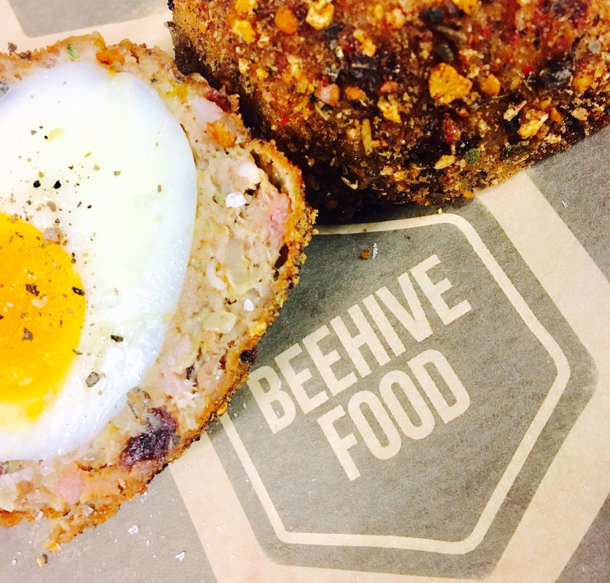 beehivefood's tweet image. Turkey &amp;amp; Cranberry Scotch Egg mk II with sage &amp;amp; pink peppercorns in the crumb heading to @BrinkMCR today! #finishedarticle #festivecolours