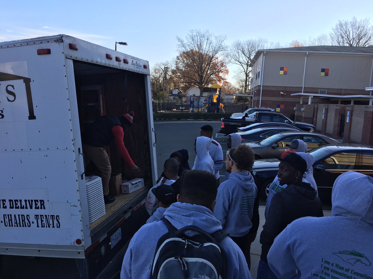 TMLAcademy's tweet photo. The young men of TMLA and The Men of Peace University volunteering at the Union Baptist Church Shopping Expo.@MenOfPeace_WPU @OfficialRYMR https://t.co/6UkXsPhssn