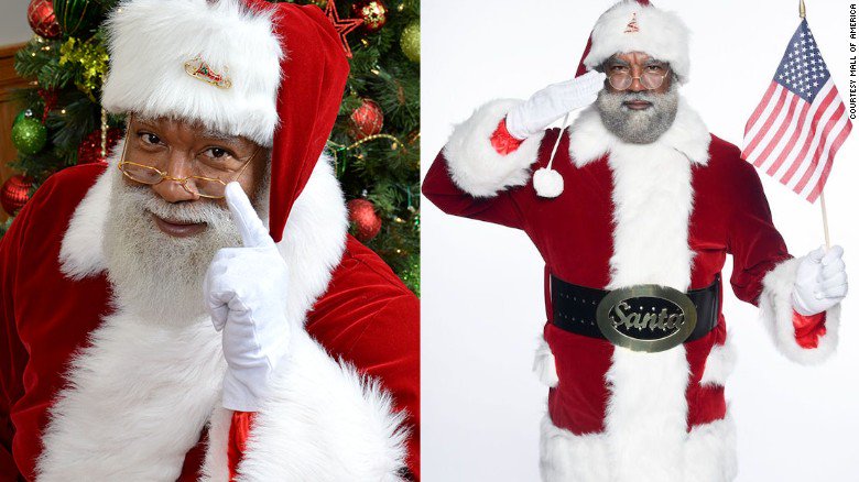 CNN's tweet photo. For the first time ever, the Mall of America is hosting an African-American Santa https://t.co/E2TqVYJOUA https://t.co/CXS9S7JflD