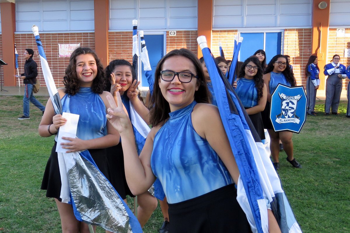 ElRanchoBand's tweet photo. El Rancho Color Guard! #justSpin Looking Good Ladies! @ColorguardErhs https://t.co/Xrj5ssSNnq
