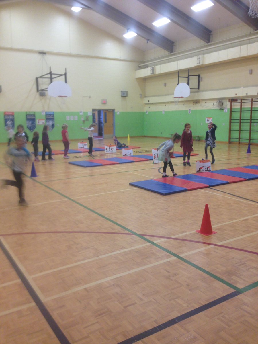 mackaype's tweet photo. Friday Fitness circuit! Kids kept asking each other to feel how fast their hearts were "beeping!" 😂@LifeIsAthletic #valleyelementary https://t.co/cOFFMkmMCz