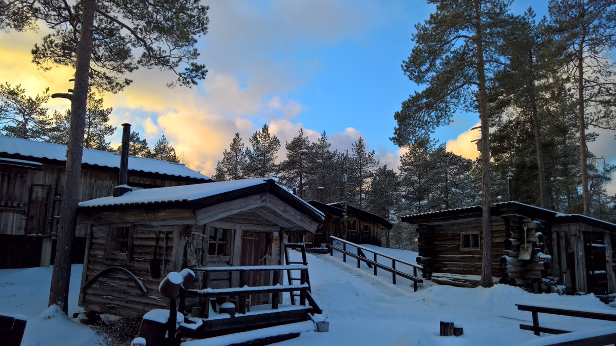 TauriainenK's tweet image. Mielenkiintoinen arktinen #Nanoq #museo elämästä Grönlannissa. Bonuksena hyvä opas. #pietarsaari