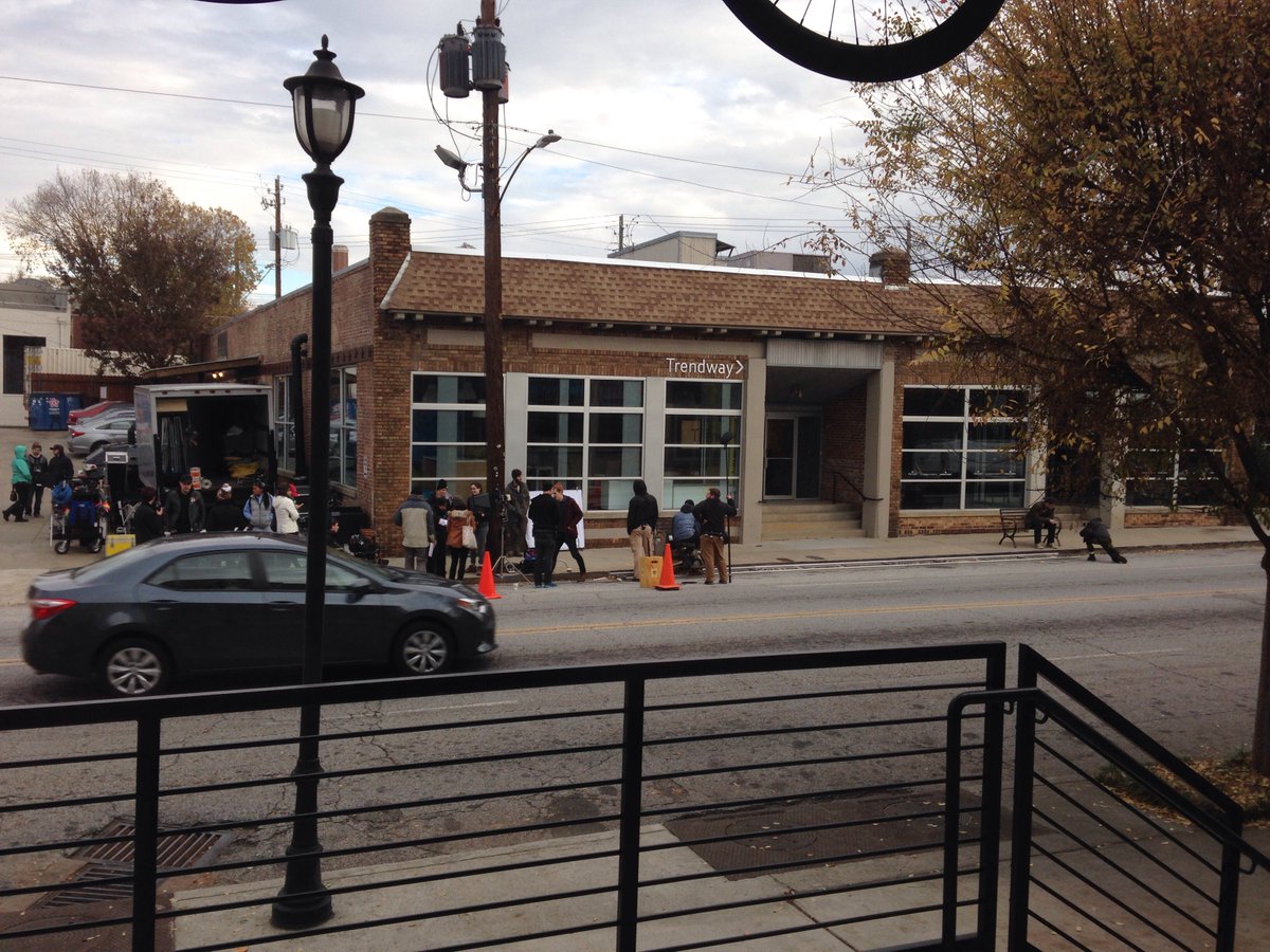 WestsideBikes's tweet photo. Always exciting here on the Westside! Filming right across the street this morning.. https://t.co/SUV6dofz0G
