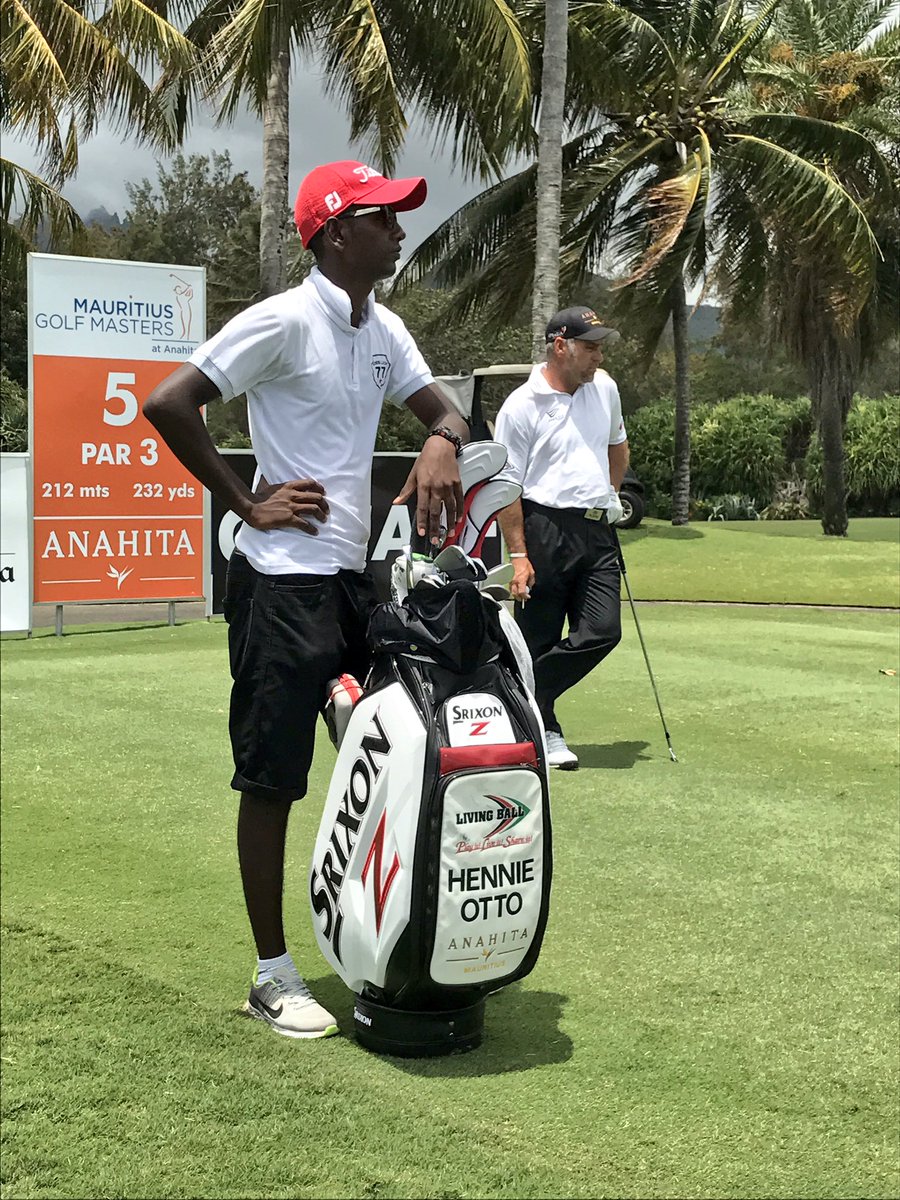 MauritiusGolfMa's tweet photo. @henzeroZA teeing on #5 at @AnahitaGolf #MGM16 @AnahitaMRU https://t.co/1gXDXvWHS3