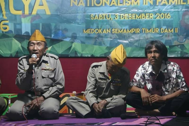 [LIVE REPORT]

Sabtu, 3 Desember 2016

Sedang berlangsung Pentas Seni acara GERILYA 2016.

#GerilYa
#PengmasSolid
#SalamEksplorasi
#IkiHMTG