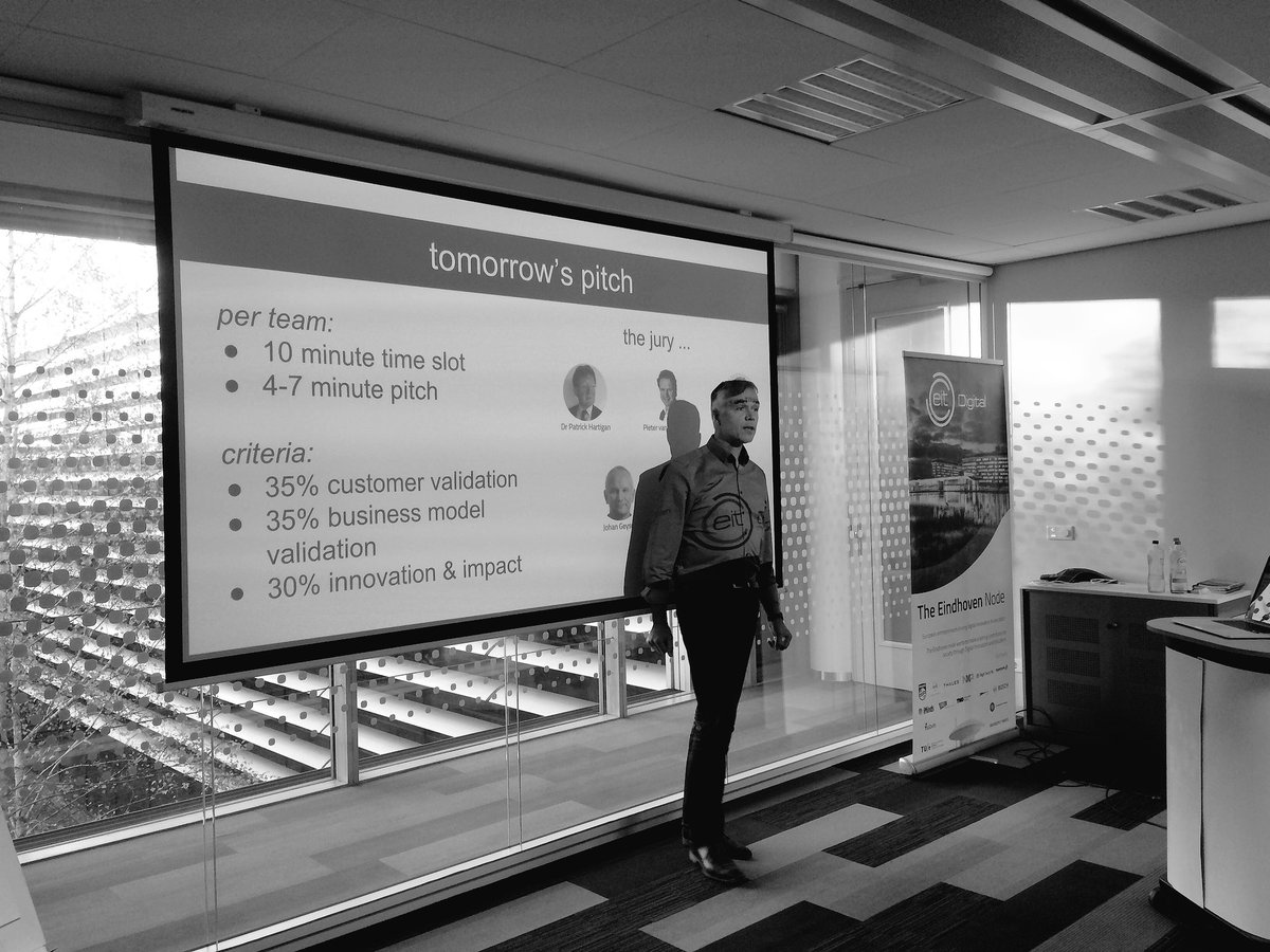 LizStaravoitava's tweet photo. #pitching with @peterlangela Guys, listen! You will need it for your final pitch tomorrow at #EITAlumnistartupdays #skills #sales #message https://t.co/EXfyedQFCf