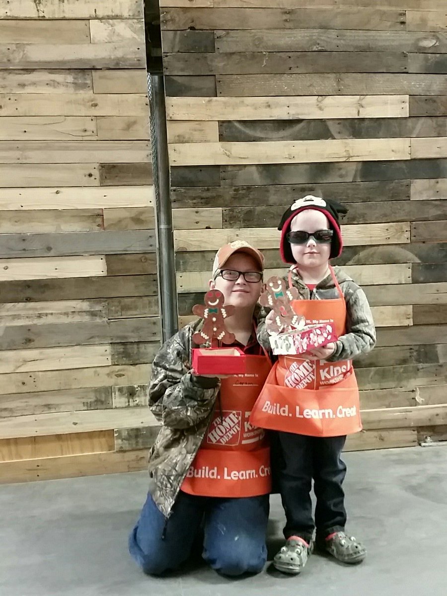 HD6861's tweet photo. Come join us today at our Kids Workshop and build a Gingerbread Man Candy Dish. Thanks Carson and Levi for being our models. #kidsworkshop https://t.co/ahuA711BtL