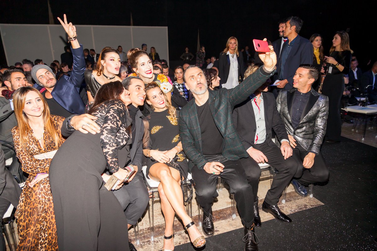 dienistka's tweet photo. #DDDance cast #Foxscreenings @foxlifeit @foxtvit @DDDance_IT @clarialonso_ @diegomcea https://t.co/oLxIz8oQo2