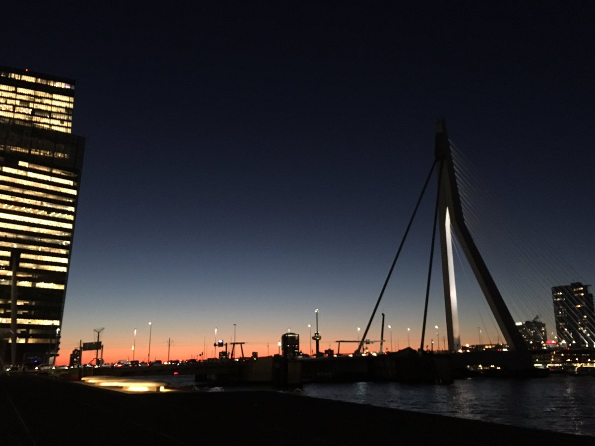 Perfect sky #rotterdam #erasmusbrug #010 #houvanrotterdam