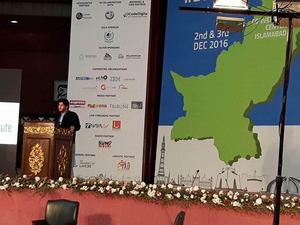 TeamJaved's tweet photo. @JAfridi10 beautifully explained his success story during #LCLconference & said Pak is blessed with plenty of resources & energetic youth. https://t.co/pc1k74EiYP