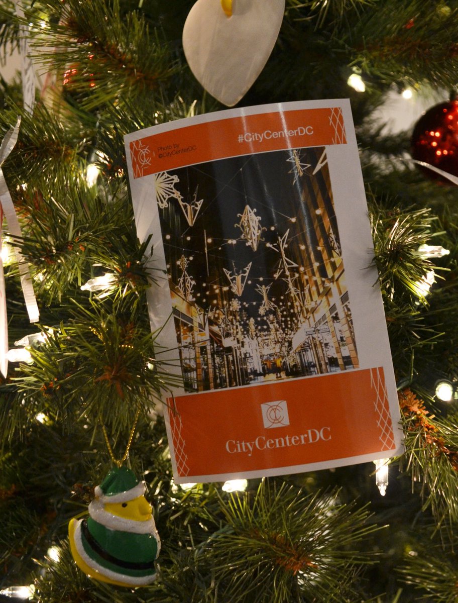 thebrandguild's tweet image. Head to the @CityCenterDC Holiday Hashtag Mailbox to mail your holiday postcard gratis (and print out your pretty photo too!) #dcholiday