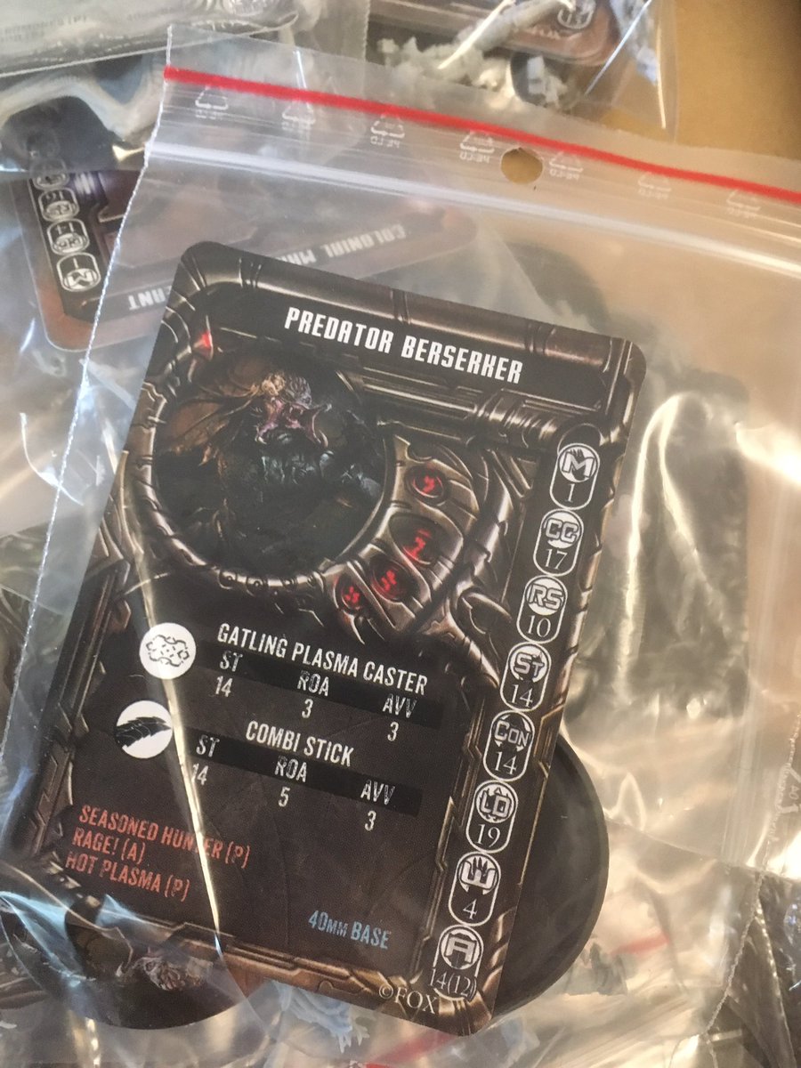 gaminginthedojo's tweet image. Final, my #AvP pledge rewards from #prodos have arrived.  It only took 6 weeks of constant badgering.  Almost makes me want to play it again