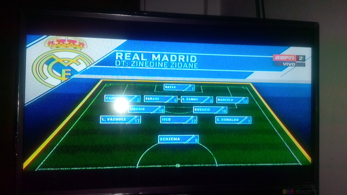 Anthony_RMV's tweet photo. #HalaMadrid se vino el clasico😁 https://t.co/DMl18jpOQI