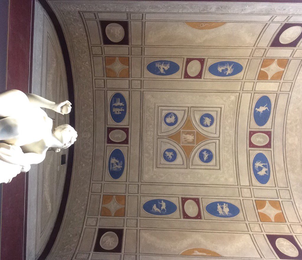 a_zeroarchitect's tweet image. Amazing ceiling in Copenhagen Thorvaldsen museum
