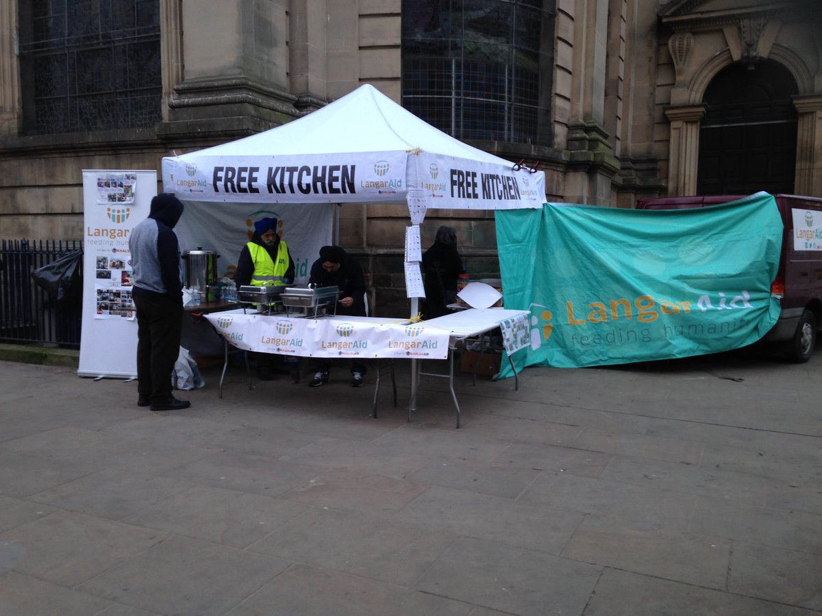 SomethingGoodB's tweet image. The @LangarAid team have set up and have been amazing in their drive to supporting humanity. #measuresofus