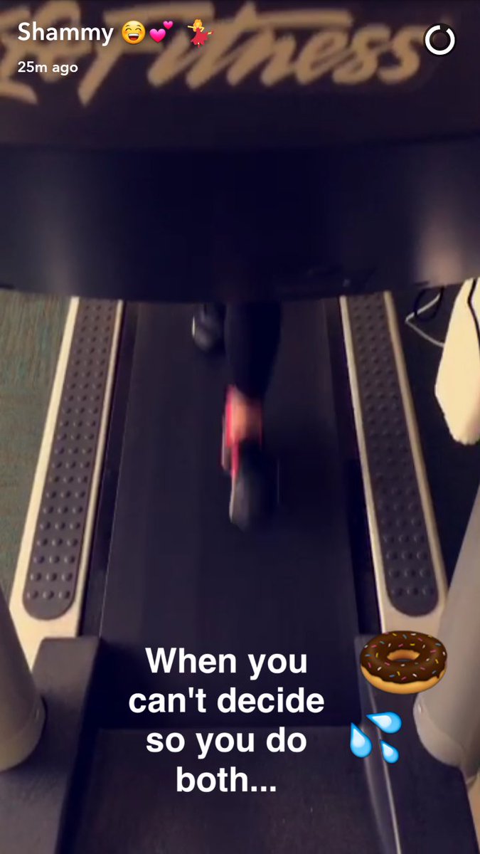 AMoravcov's tweet photo. LMAO I KNEW YOU WERE GONNA DO THIS π @shaymitch πππ #greatdecision #saturdaygoals #getitbabe https://t.co/02jFeurWPw