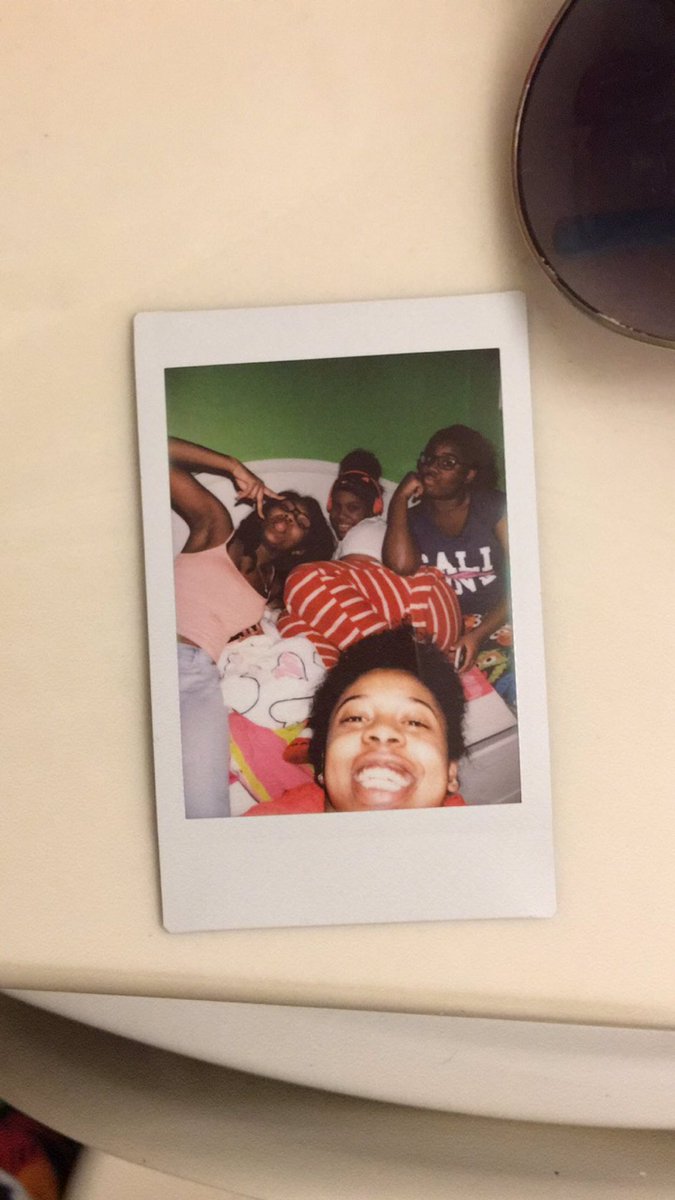 ouutspokenn's tweet photo. it's almost that time 💁🏾 #missingasister https://t.co/Puh3Pftraa