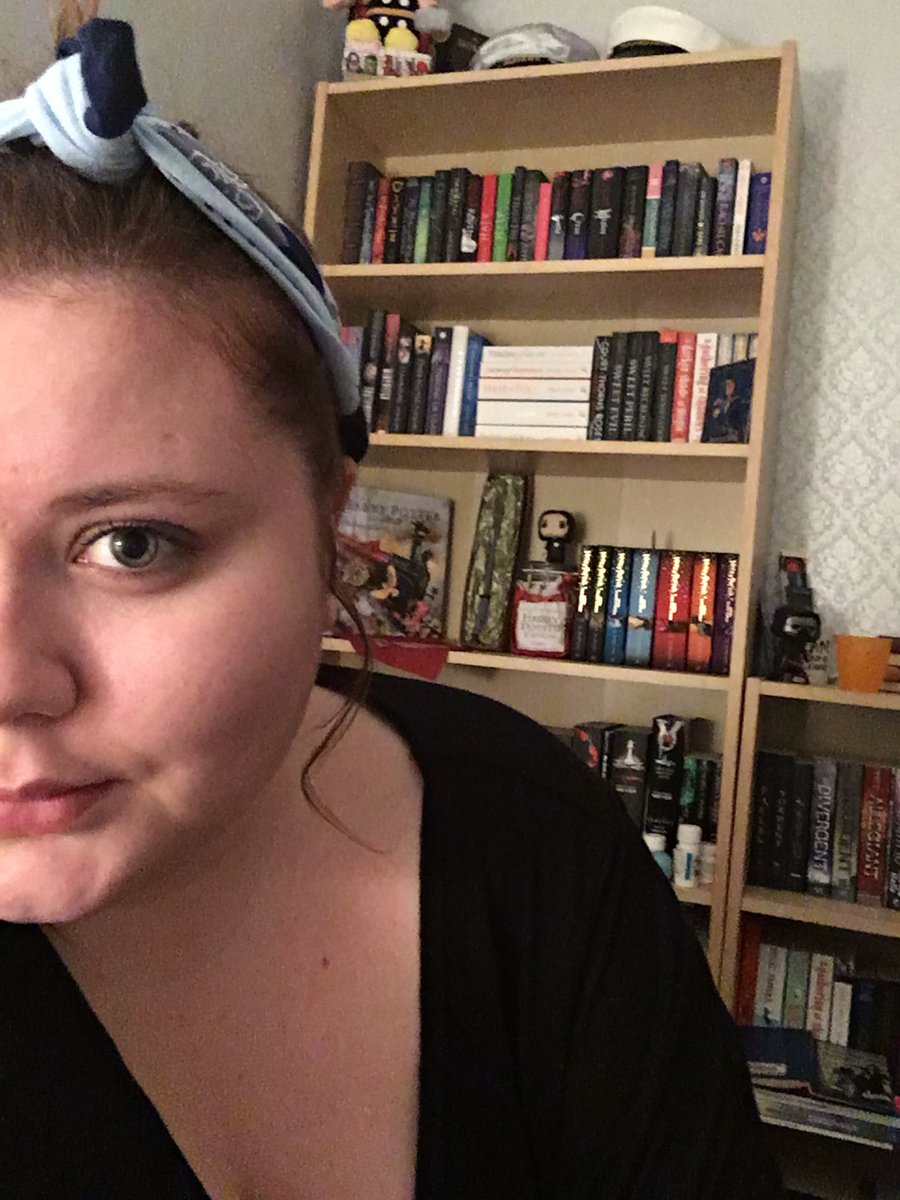 mindcrazed's tweet photo. They also double as a hairband 😏 feat my bookshelf #WitchlandSocks #Windwitch @Voidsisters https://t.co/ZsMx7RxBBs