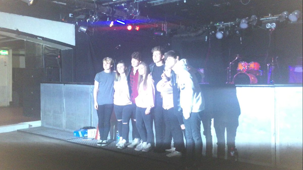 Chloemaria_xoxx's tweet image. THE LAST M&amp;amp;G OF 2016 😢😢😢@Over_Atlantic @seanykilleen @liamrossmusic @LiamRossmusic @gabrielgomer @CharlieJones