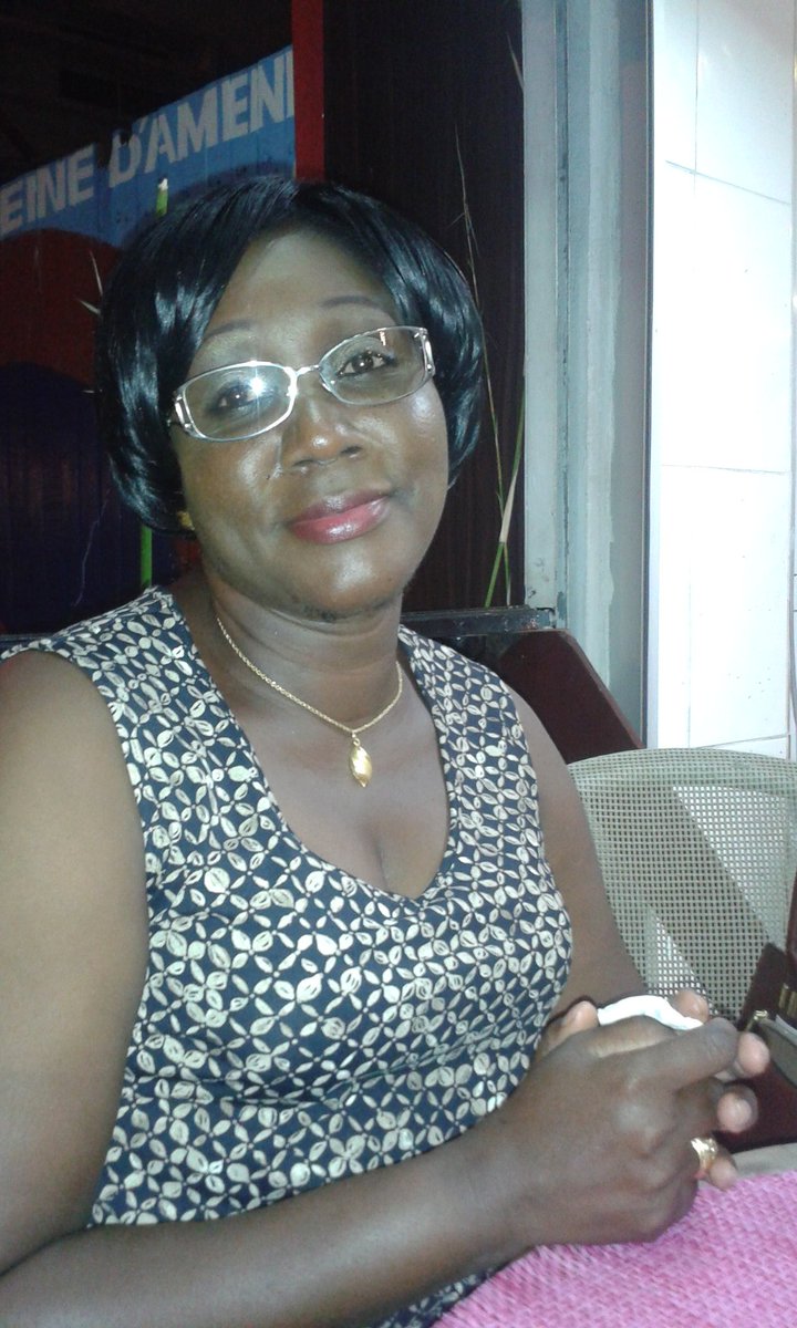 MBPriscillia's tweet photo. This is the smile of a mother who is happy! Happy birthday to you♥♥ #Priscillia22 https://t.co/VudJHlAHeg