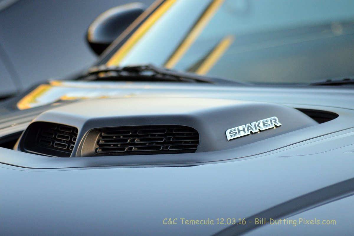 wildbillphoto's tweet photo. Posted 100 photos Temecula Cars &amp; Coffee #carsandcoffee #temecula
https://t.co/UDk96jNKnV …
#porsche #corvette #mopar #classic #splitwindow https://t.co/5LdK0TPfa7