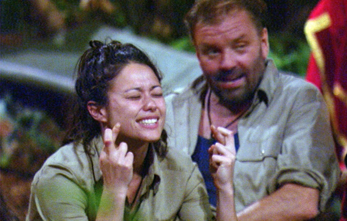 SamanthaQuek's tweet image. #TeamSam we need everything you've got tonight!!! 👊

PLEASE VOTE! 🙏

Vote SAM 👇
#ImACeleb app
Landline: 0902 04424 08
Mobile: 64424 08