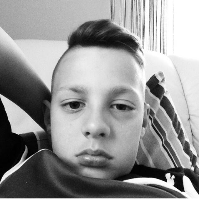 APoschauko's tweet photo. I miss you😑 https://t.co/XiGAvSiMlI
