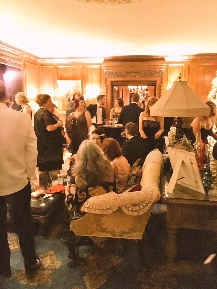 PlumHealthDPC's tweet image. Had a great time at the @GatsbyPartyDet last night at the Charles Fisher Mansion in @BostonEdisonDet all for a good cause @REC_Detroit #DGWG