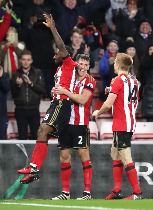 View image on Twitter