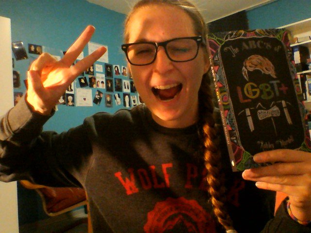 andysowl's tweet photo. More of my silliness with @AshHardell's book cause I love it so so much!!! #Snugglebook Can't wait to take some time off & read thisโฅ https://t.co/1SG0XAK8no
