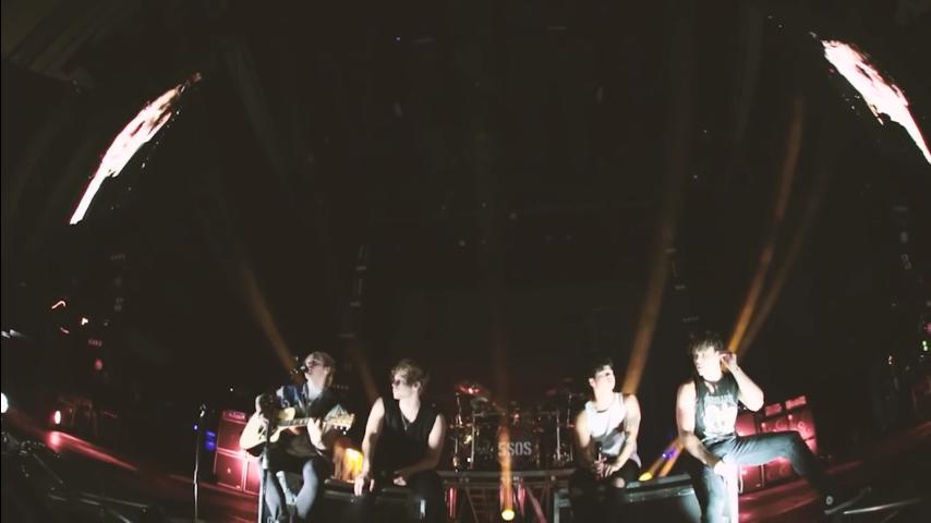 justlimjii's tweet photo. @5SOS #5YearsOf5sos #5YearsOf5SecondsOfSummer time flew by so fast and now look where you're at https://t.co/fT0832gkHP