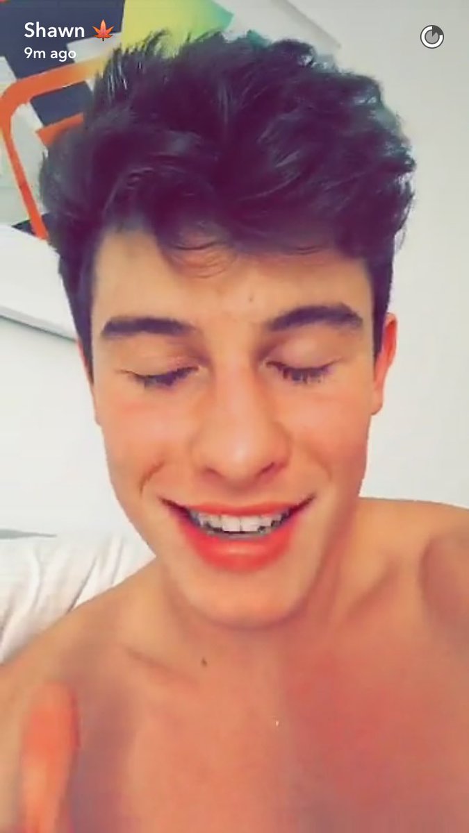 lightsonstyless's tweet photo. I am so glad that you feel better ! I was worried😌😌😌❤️❤️❤️ @ShawnMendes https://t.co/CU3DL44nWT